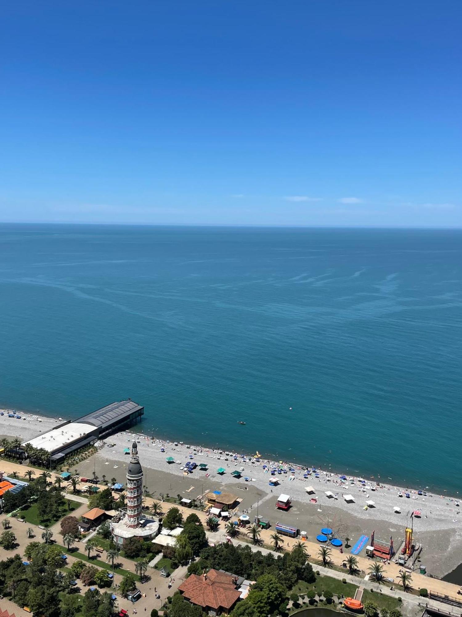 Orbi City Sea View Batumi Exteriör bild