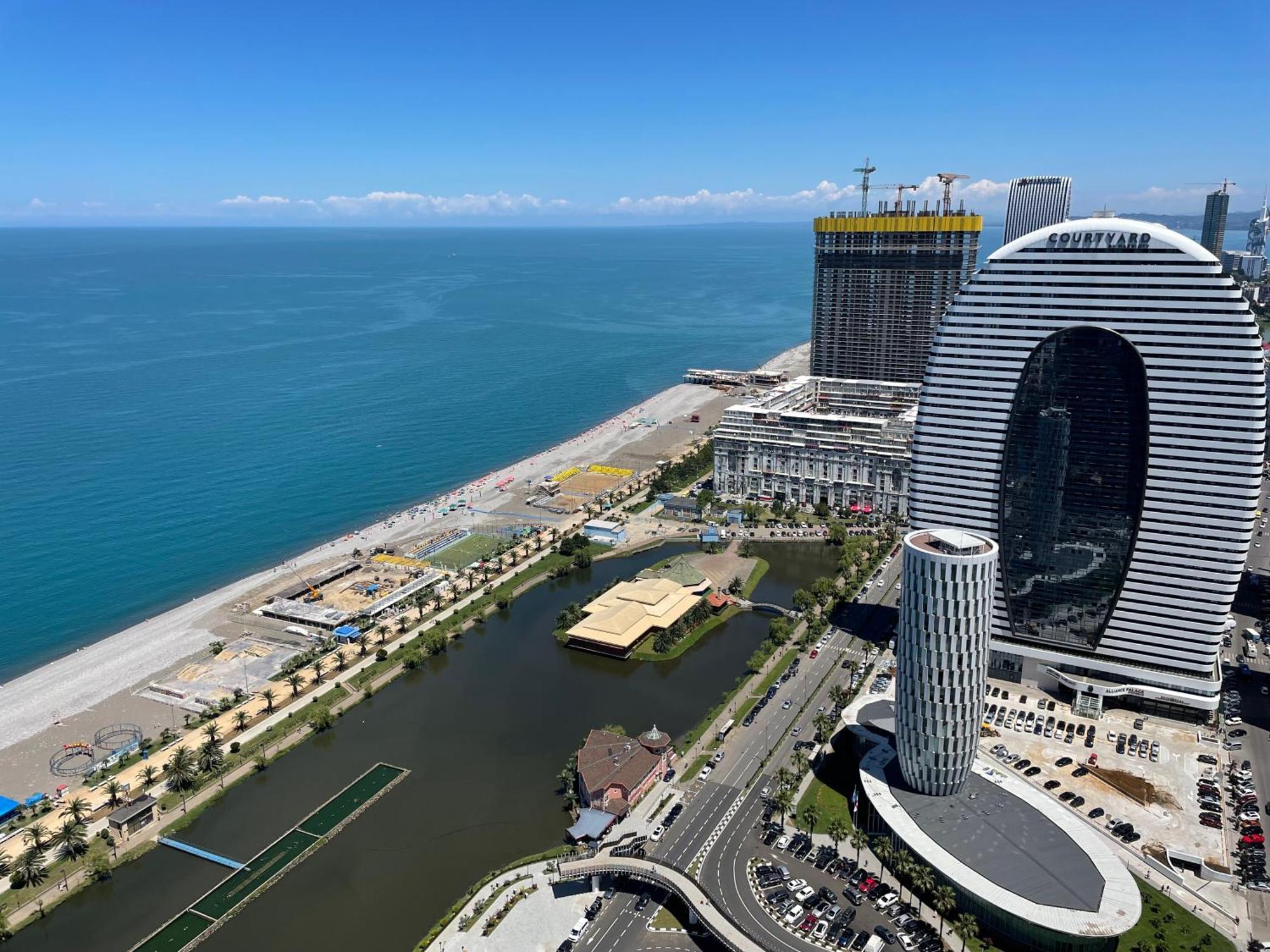 Orbi City Sea View Batumi Exteriör bild